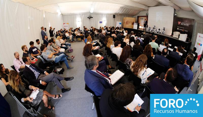 Gran encuentro de profesionales en el Foro de RRHH en Sevilla